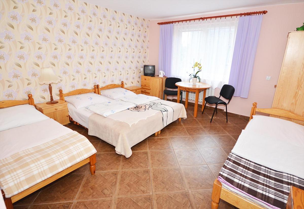 Pokoje Goscinne Nina Ujście-Darłowskie Buitenkant foto